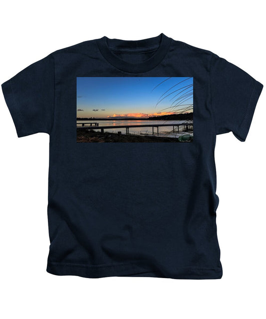 Sunset at the lake - Kids T-Shirt