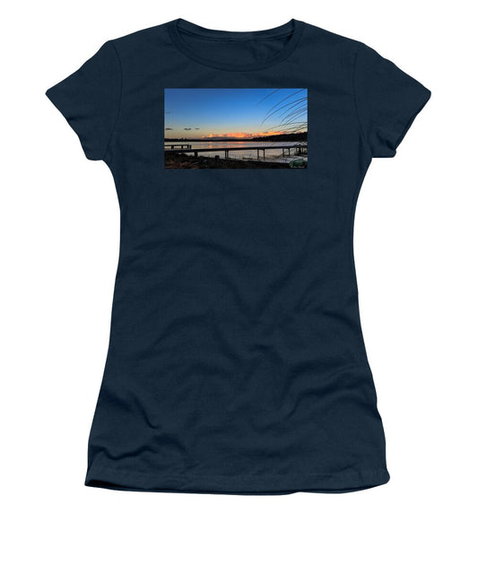 Sunset at the lake - Women's T-Shirt