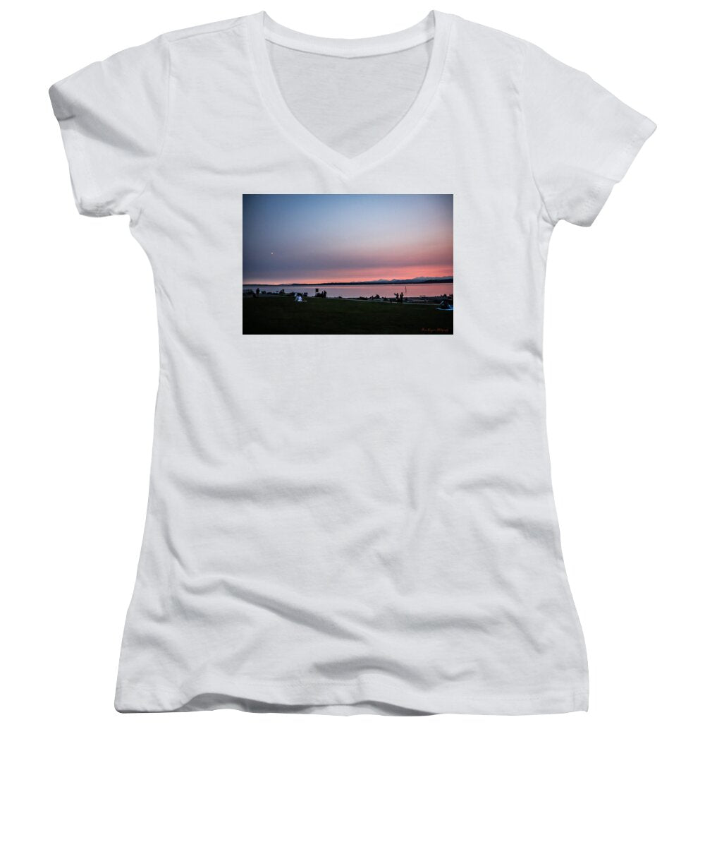 Sunset late summer  - Women's V-Neck