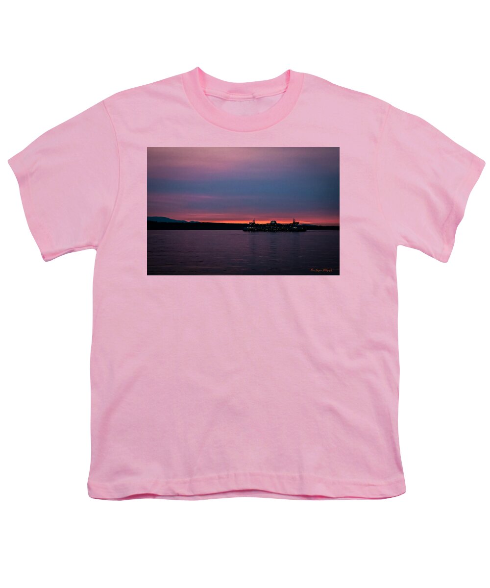 Sunset  with the Ferry  - Youth T-Shirt