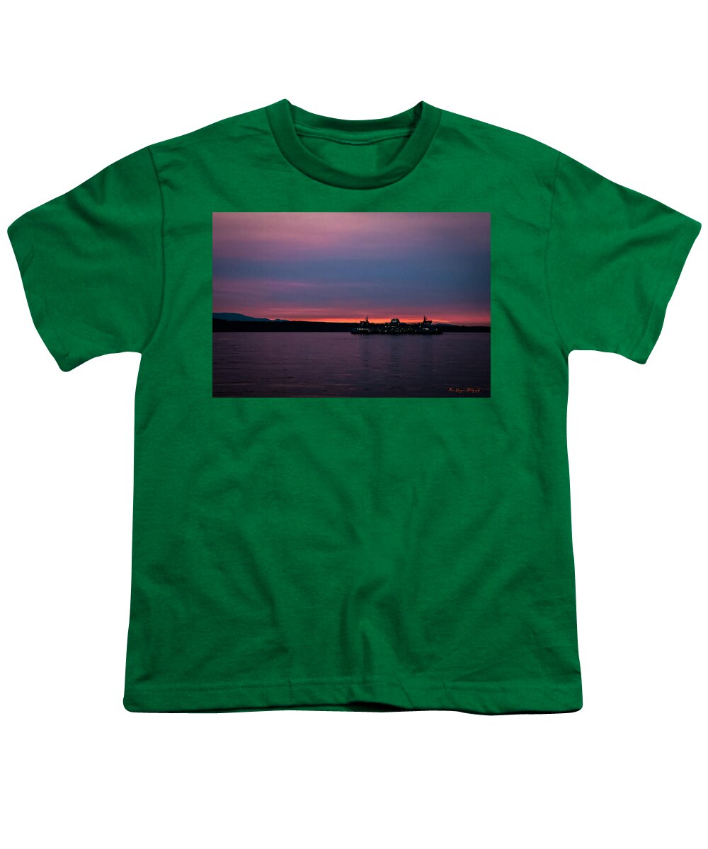 Sunset  with the Ferry  - Youth T-Shirt
