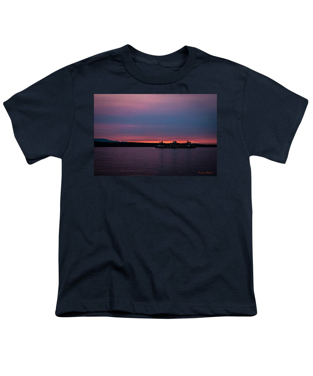 Sunset  with the Ferry  - Youth T-Shirt