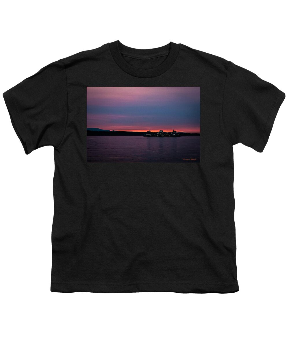 Sunset  with the Ferry  - Youth T-Shirt