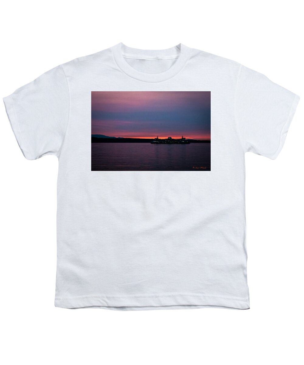 Sunset  with the Ferry  - Youth T-Shirt