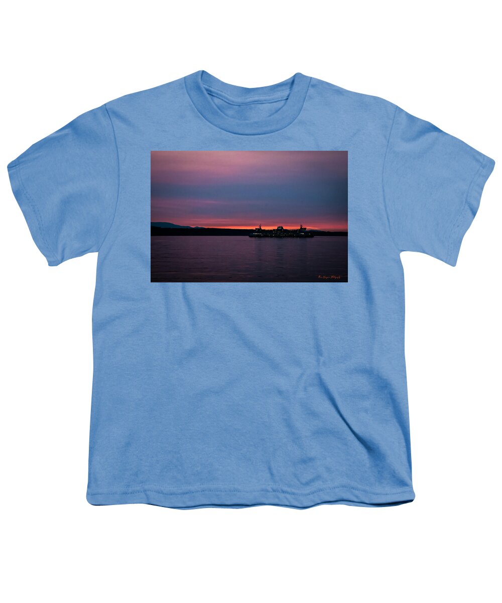 Sunset  with the Ferry  - Youth T-Shirt