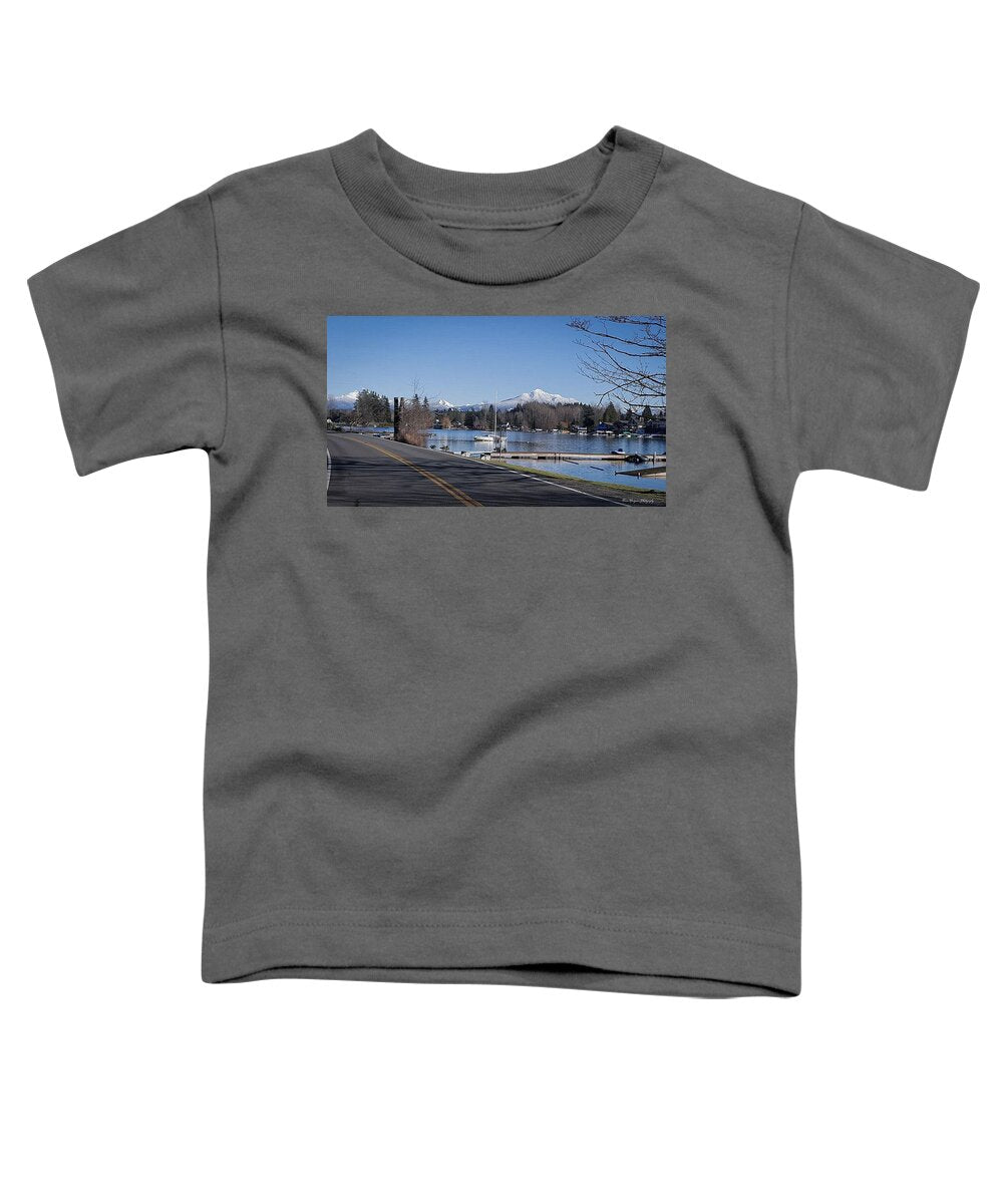 View of lake Steven - Toddler T-Shirt