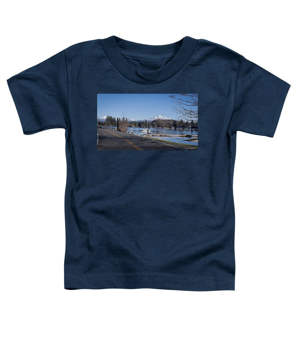 View of lake Steven - Toddler T-Shirt