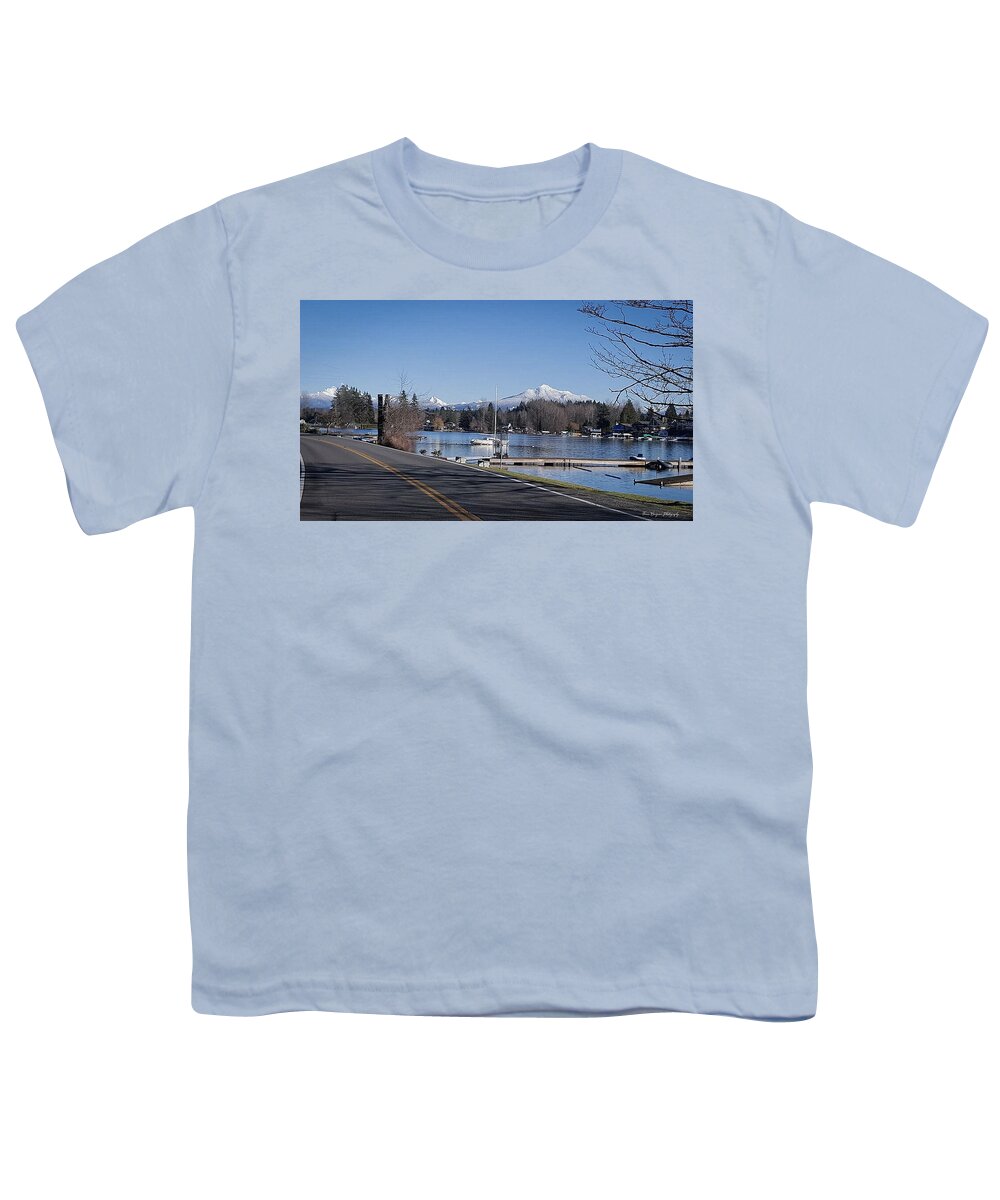 View of lake Steven - Youth T-Shirt