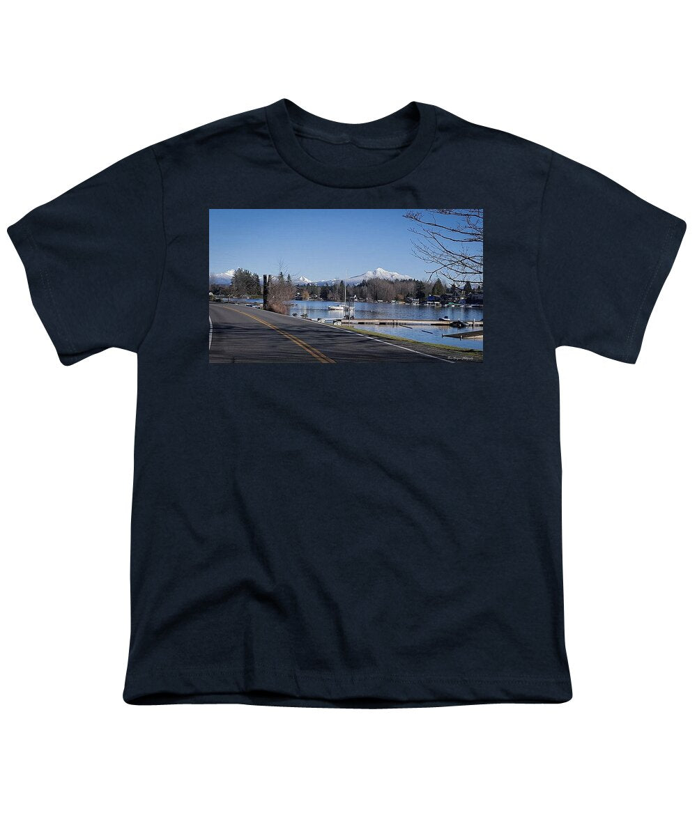 View of lake Steven - Youth T-Shirt
