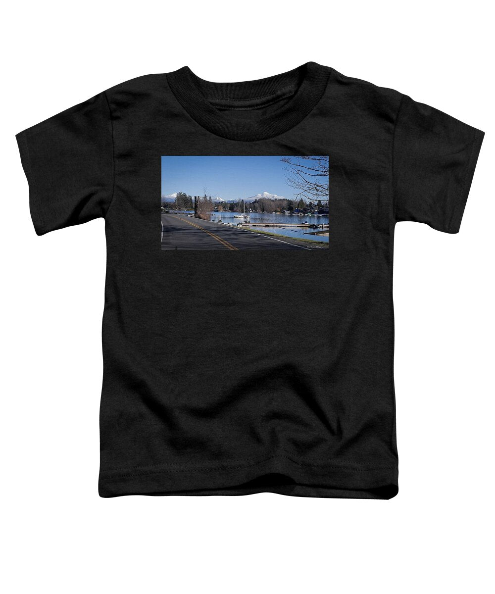 View of lake Steven - Toddler T-Shirt