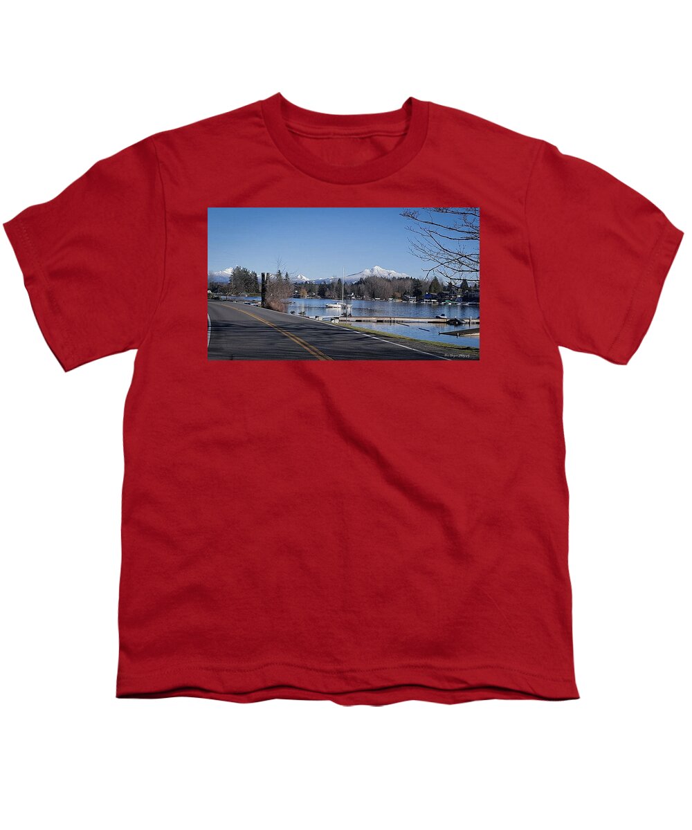 View of lake Steven - Youth T-Shirt