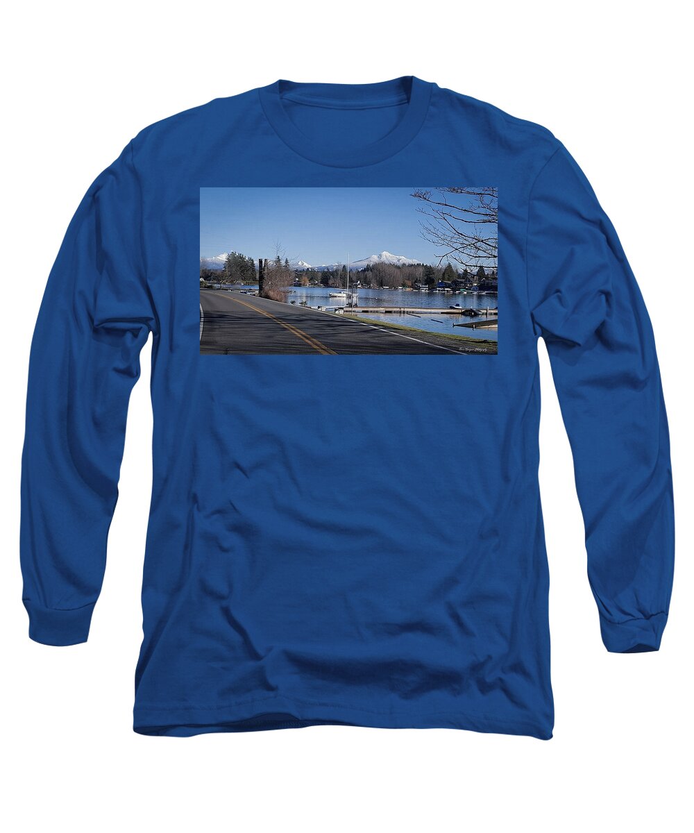 View of lake Steven - Long Sleeve T-Shirt