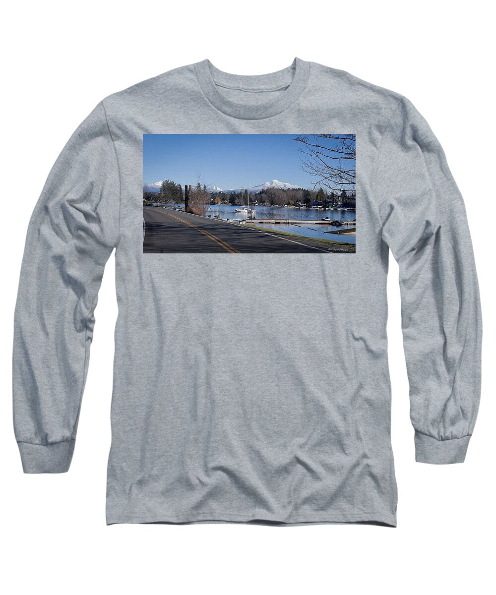 View of lake Steven - Long Sleeve T-Shirt