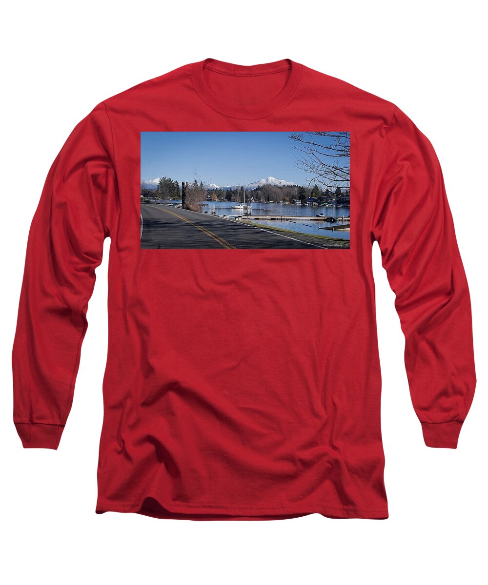 View of lake Steven - Long Sleeve T-Shirt