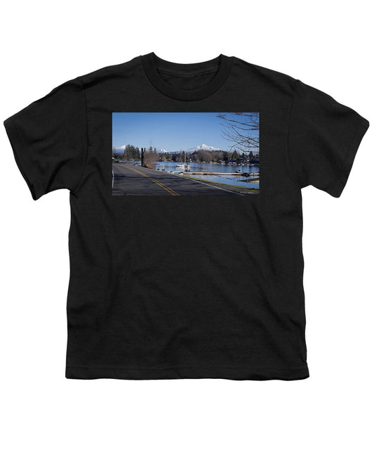 View of lake Steven - Youth T-Shirt