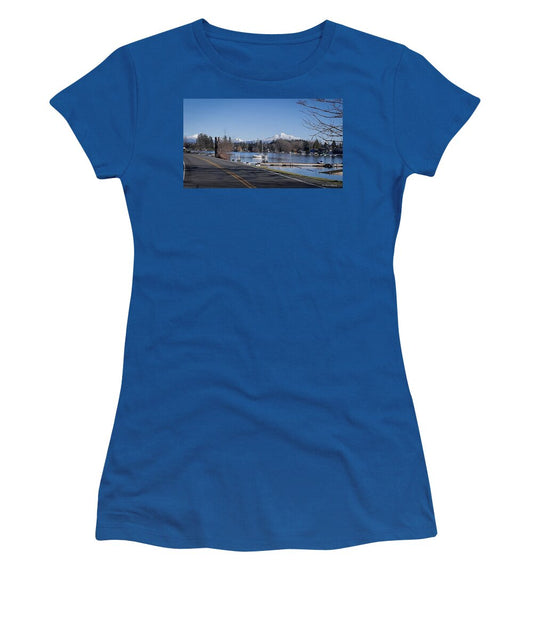 View of lake Steven - Women's T-Shirt