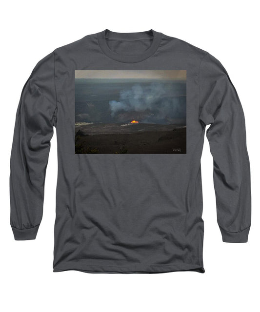 Volcano in Hawaii  - Long Sleeve T-Shirt