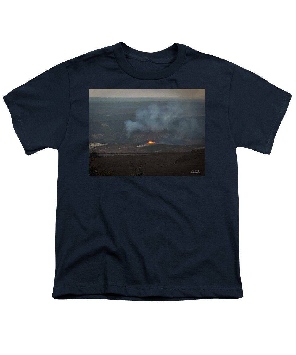 Volcano in Hawaii  - Youth T-Shirt