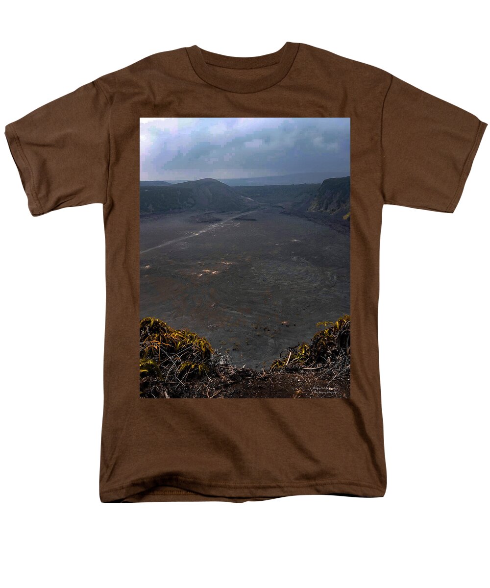 Volcano Planes  - Men's T-Shirt  (Regular Fit)