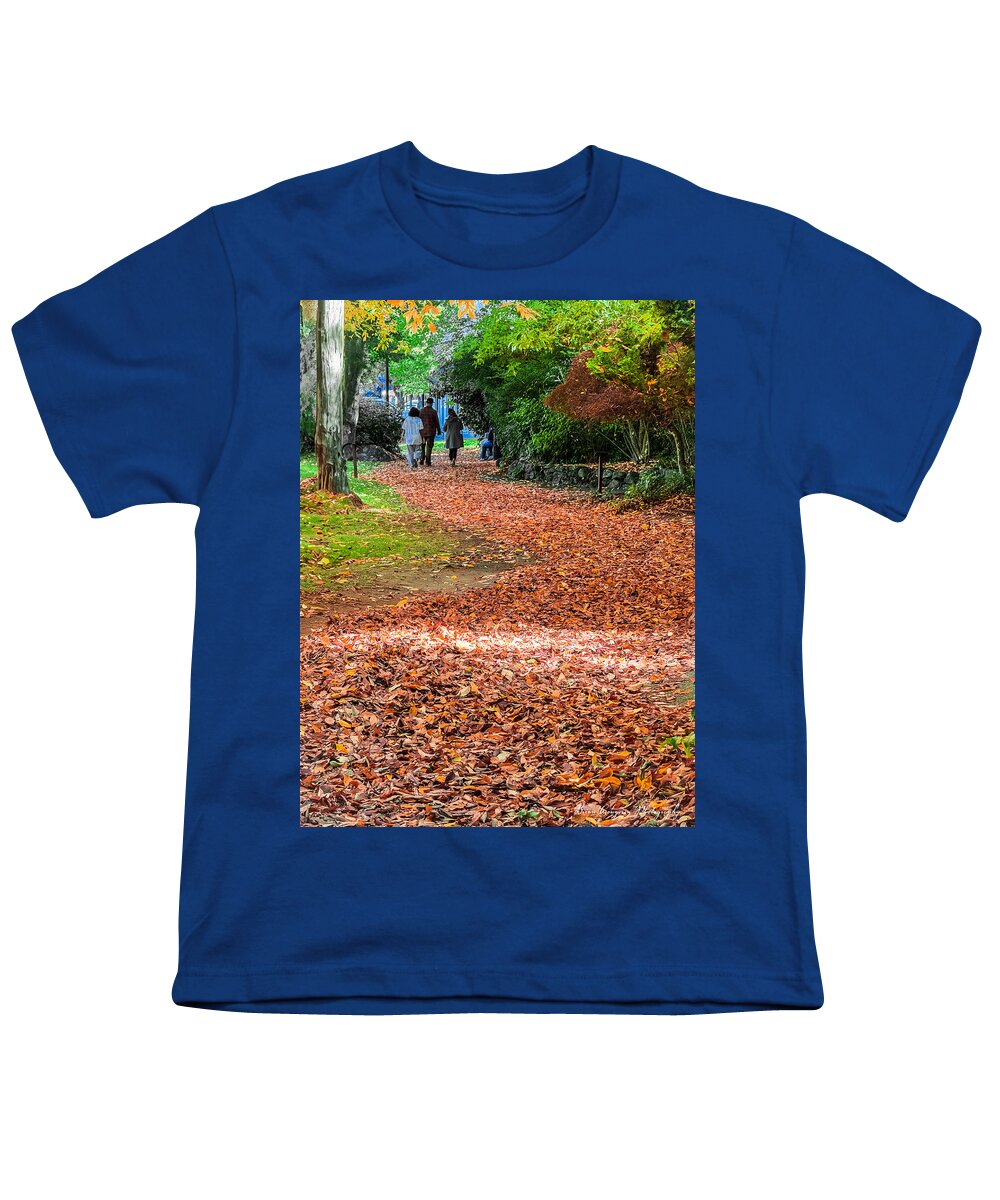 Walk along the park  - Youth T-Shirt