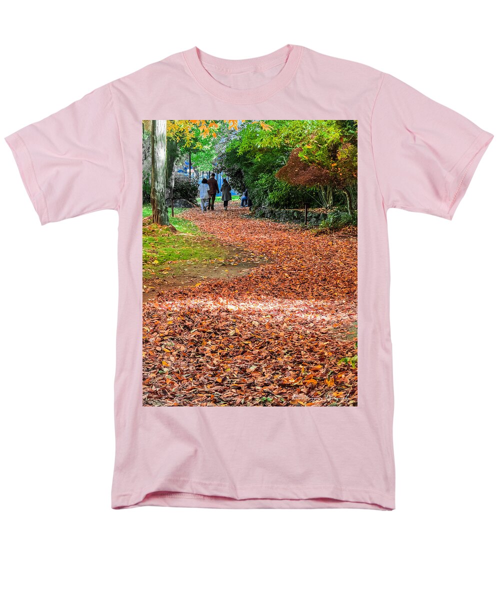 Walk along the park  - Men's T-Shirt  (Regular Fit)