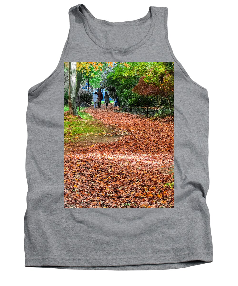 Walk along the park  - Tank Top