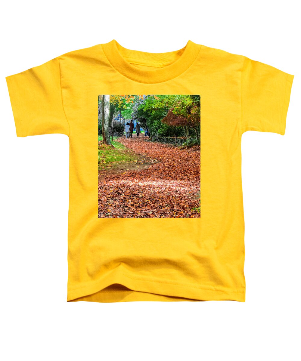 Walk along the park  - Toddler T-Shirt