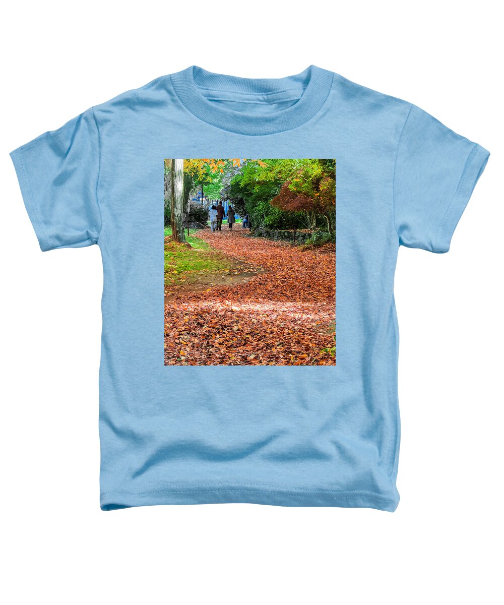 Walk along the park  - Toddler T-Shirt