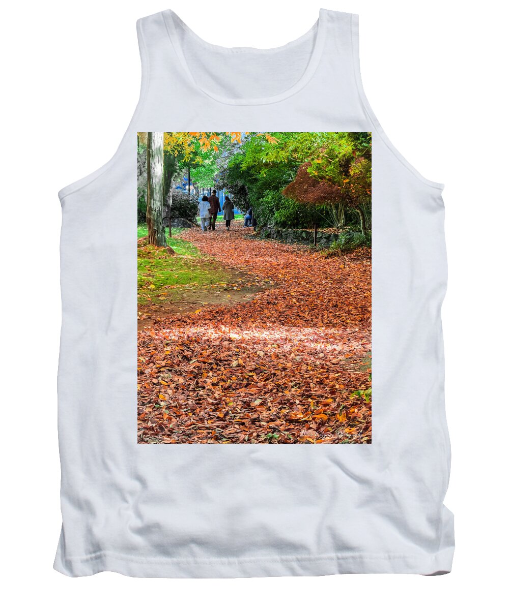 Walk along the park  - Tank Top