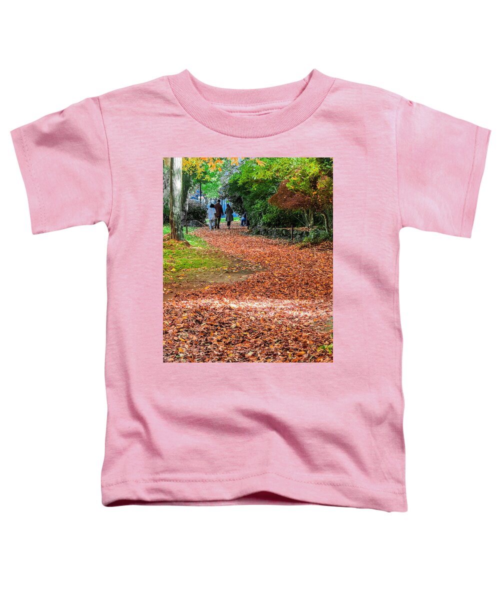 Walk along the park  - Toddler T-Shirt