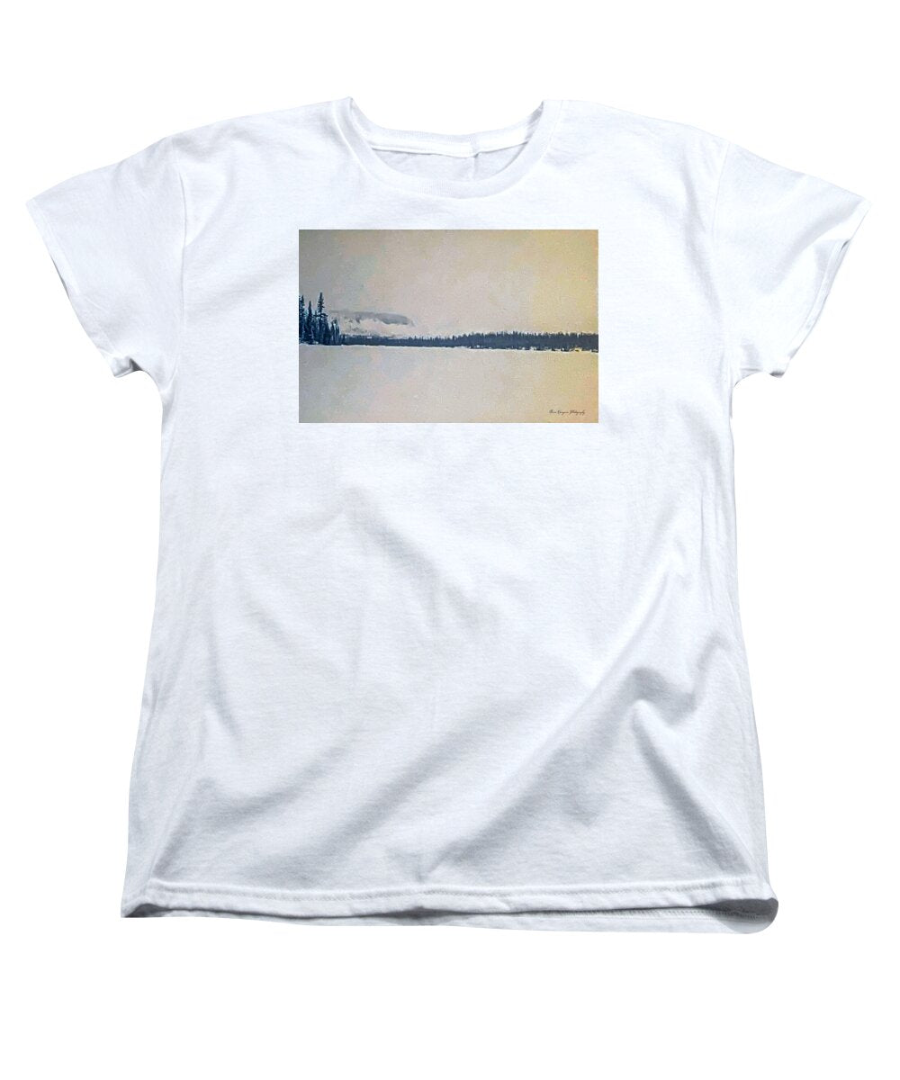 Winter lake  - Women's T-Shirt (Standard Fit)