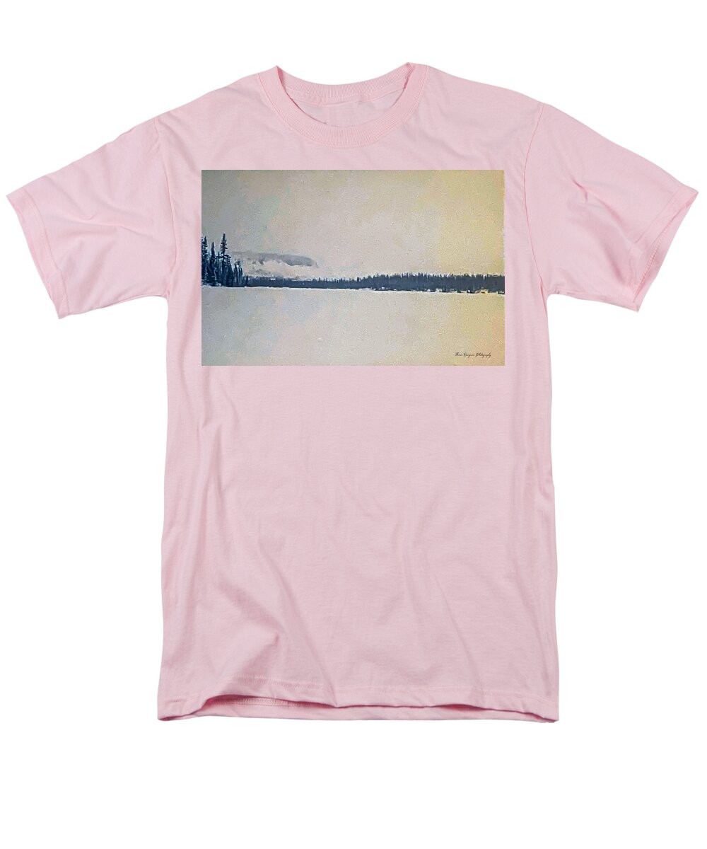 Winter lake  - Men's T-Shirt  (Regular Fit)