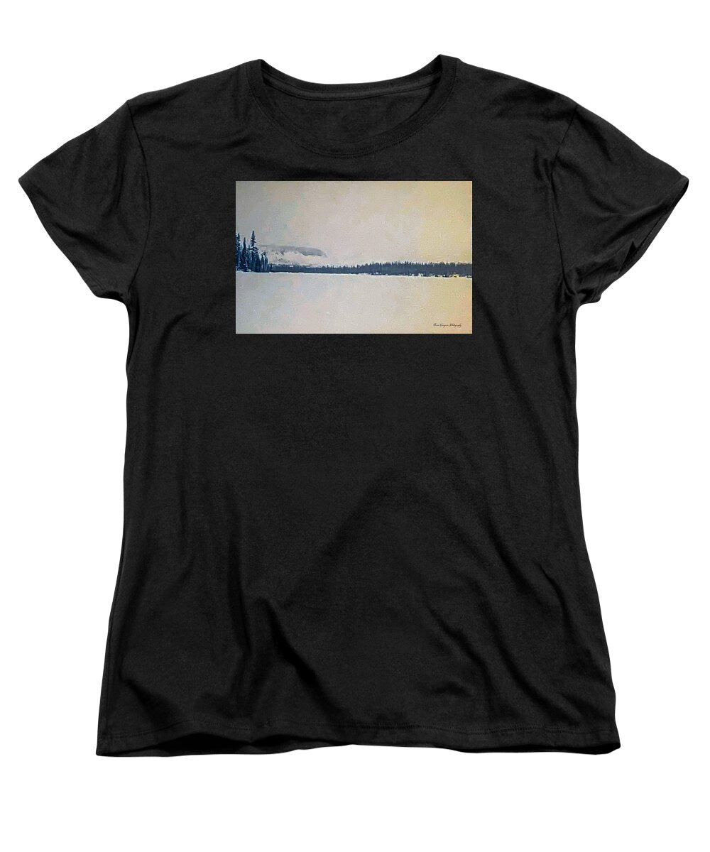 Winter lake  - Women's T-Shirt (Standard Fit)