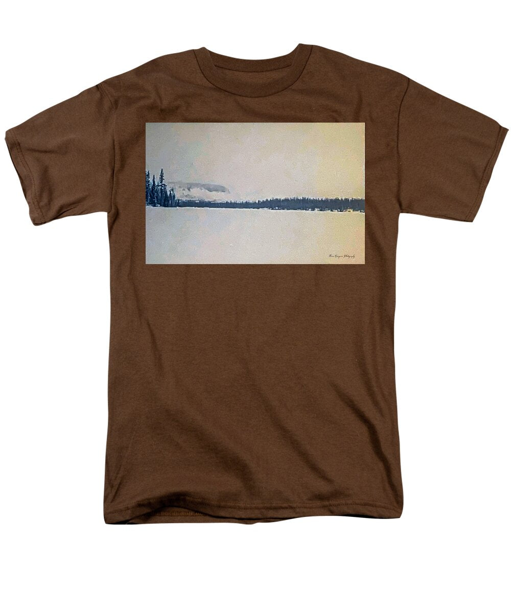 Winter lake  - Men's T-Shirt  (Regular Fit)