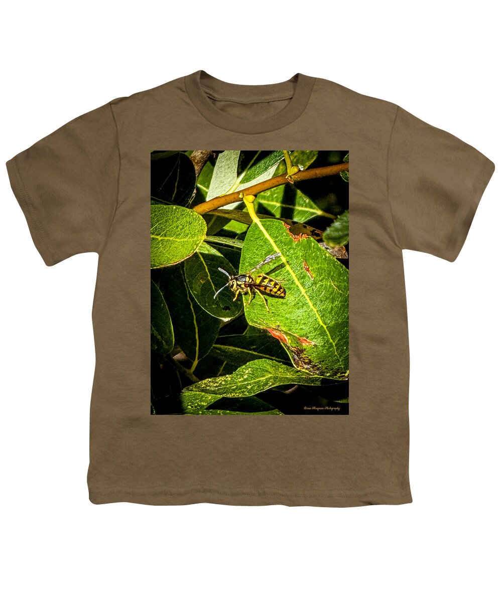 Yellow jacket  - Youth T-Shirt