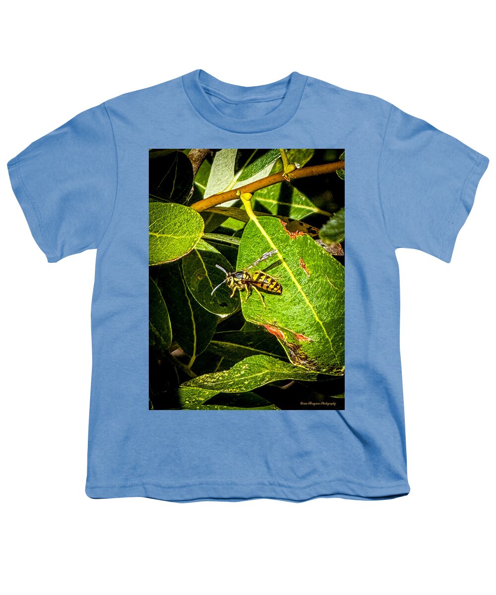 Yellow jacket  - Youth T-Shirt